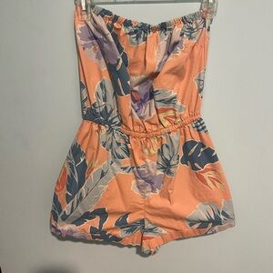 Urban Outfitters UO Kimchi Blue Floral Romper Strapless